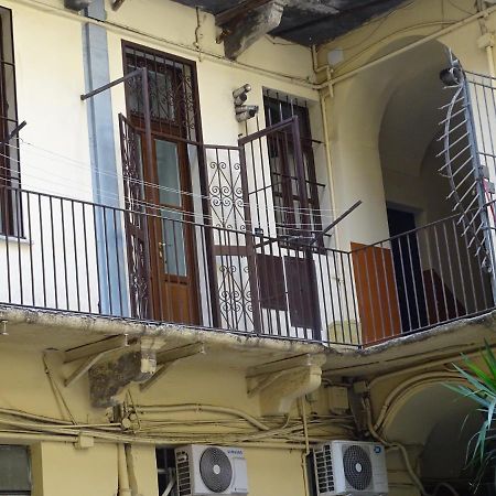 Appartamento Barbarossa In Barbaroux Турин Экстерьер фото